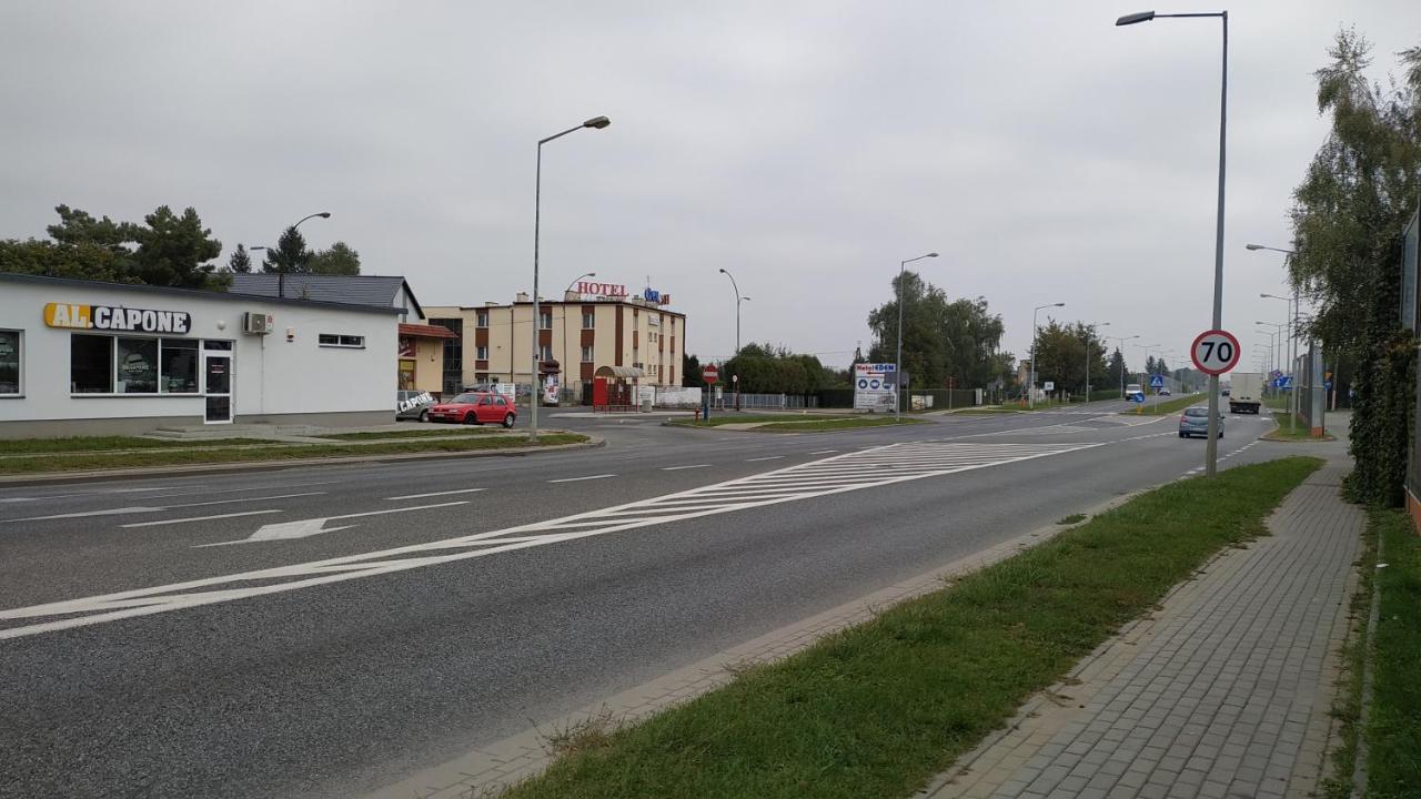 Hotel Eden 24H Rzeszow Exterior photo