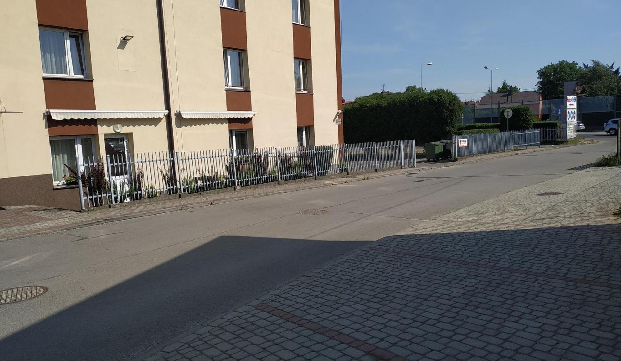 Hotel Eden 24H Rzeszow Exterior photo